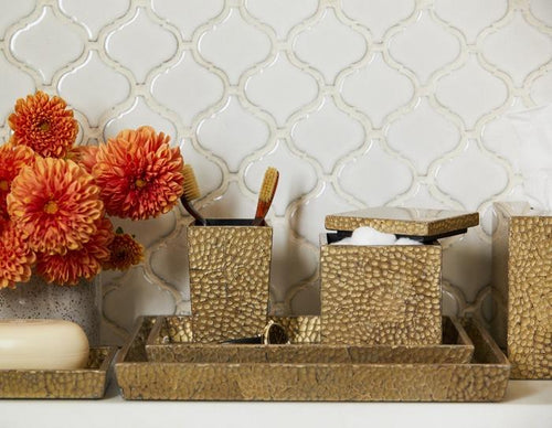 Callas Lacquered Eggshell Bathroom Accessories (Gold)